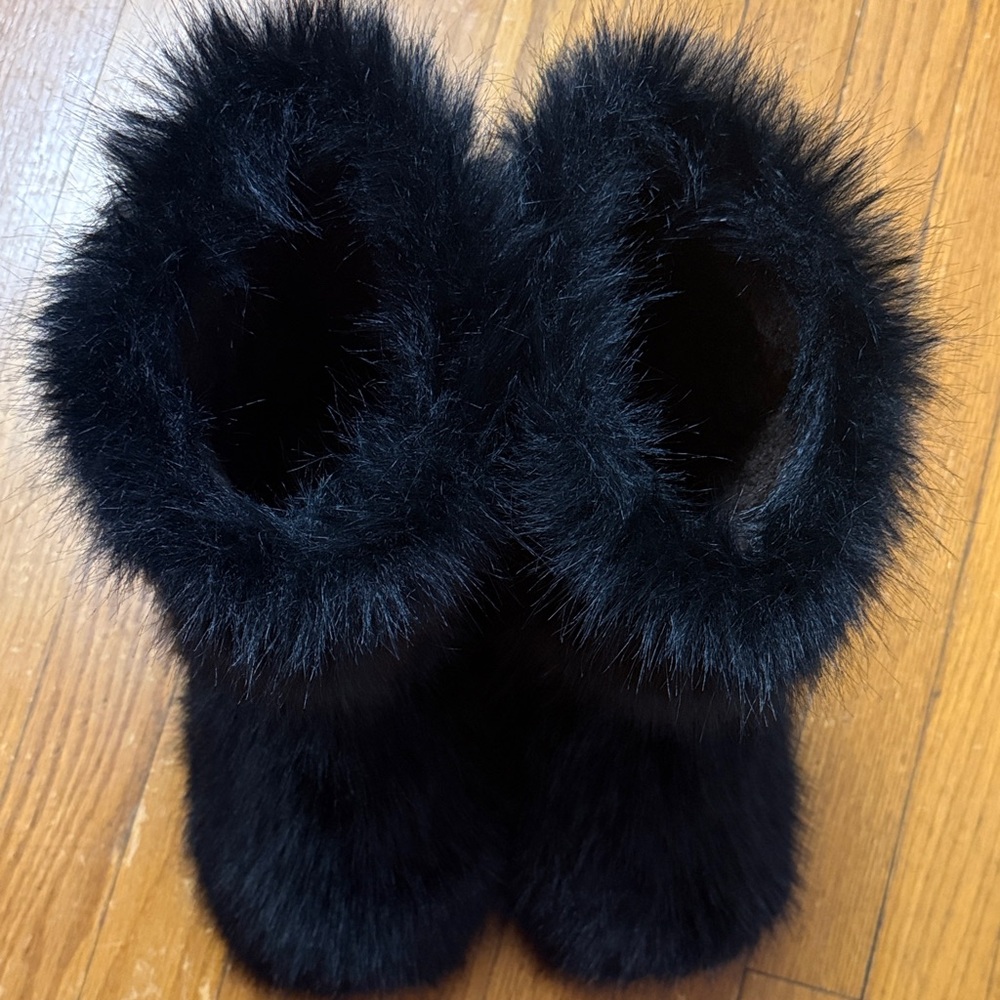 Source Unknown Black Faux Fur Winter Boots - Picture 12 of 13